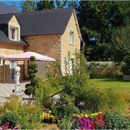 Les Centauris Bed & Breakfast Pleguien Exterior photo